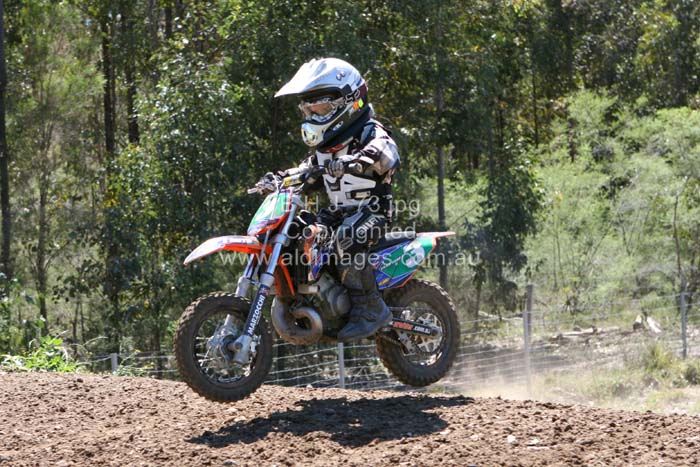 678x444 pixels (97K)